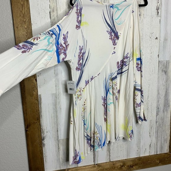 Free People NWT clear skies cold shoulder dress - Picture 4 of 7